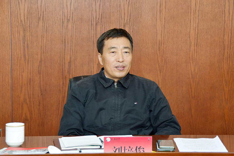 教育部与中央军委国防动员部专题调研我校学生军事训练工作