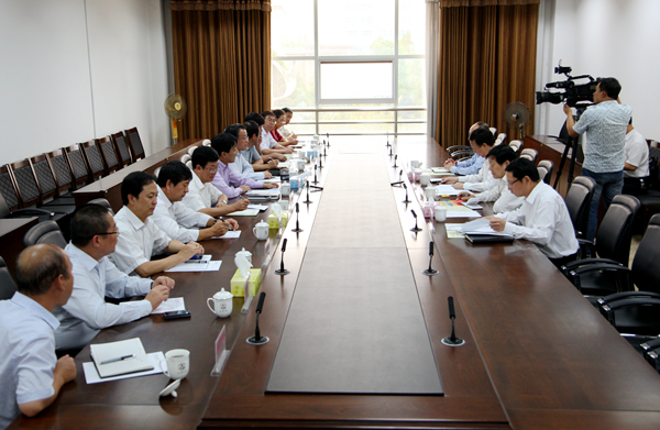 座谈会会场