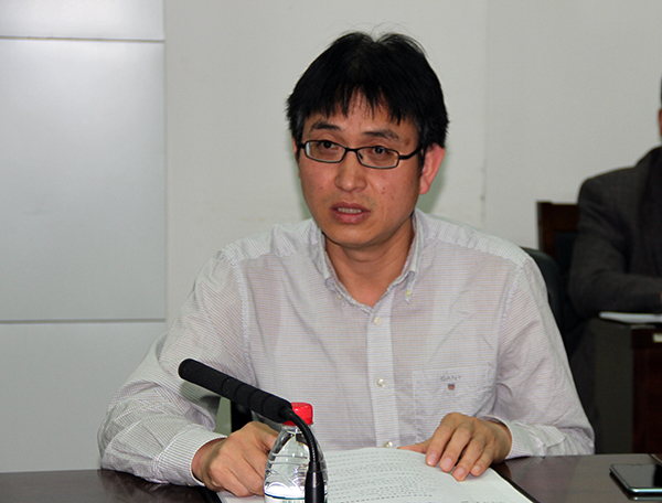 强伟处长介绍我校财务工作情况