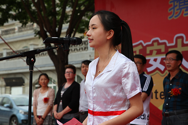 学生代表发言