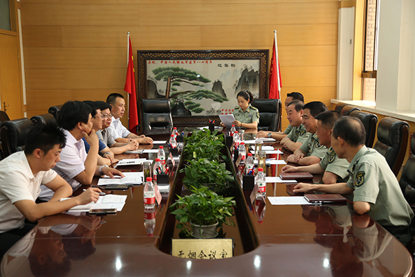 在第四军医大学调研